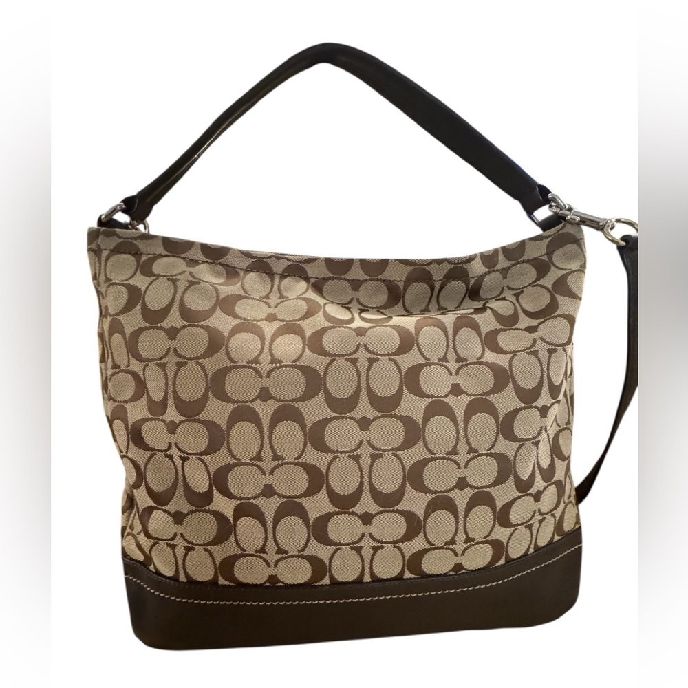 Coach Park Signature Hobo — 2013 - Picture 3 of 10